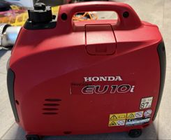 Honda  EU10i Generator