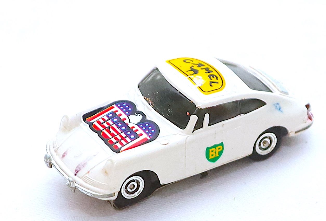 Faller Piste: Faller AMS PORSCHE 911 1964Faller mit Flachankermotor, 60er – Usato da Ipsach venduto da locky55 1