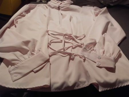 Bluse ca. Grösse S, rosa/hinten Bänder