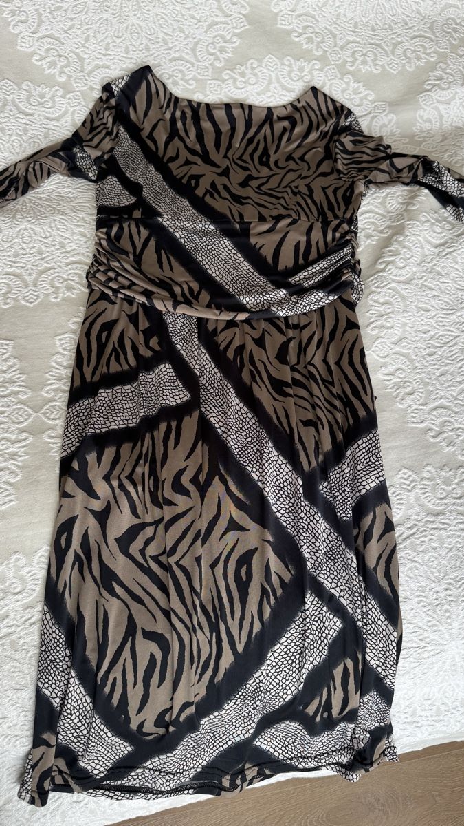 Kleider: FIFILES Paris Kleid Gr 1 – Neu (gemäss Beschreibung) aus Hünenberg See von Schulers 2