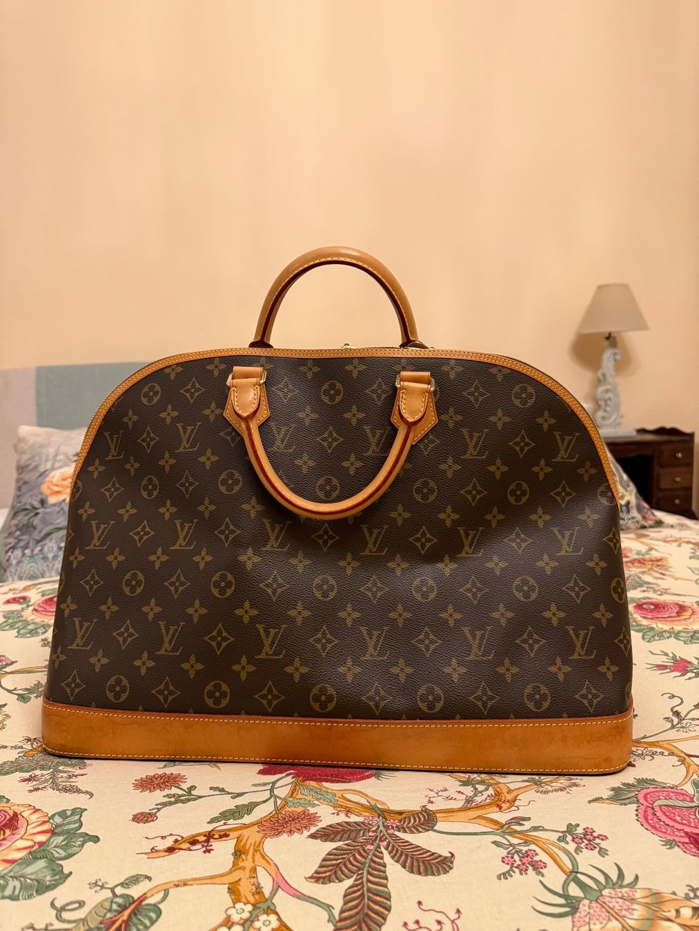 Louis Vuitton Borse: Louis Vuitton Monogram Alma Voyage MM Bag – Usato da Olten venduto da ale_nb2x 6