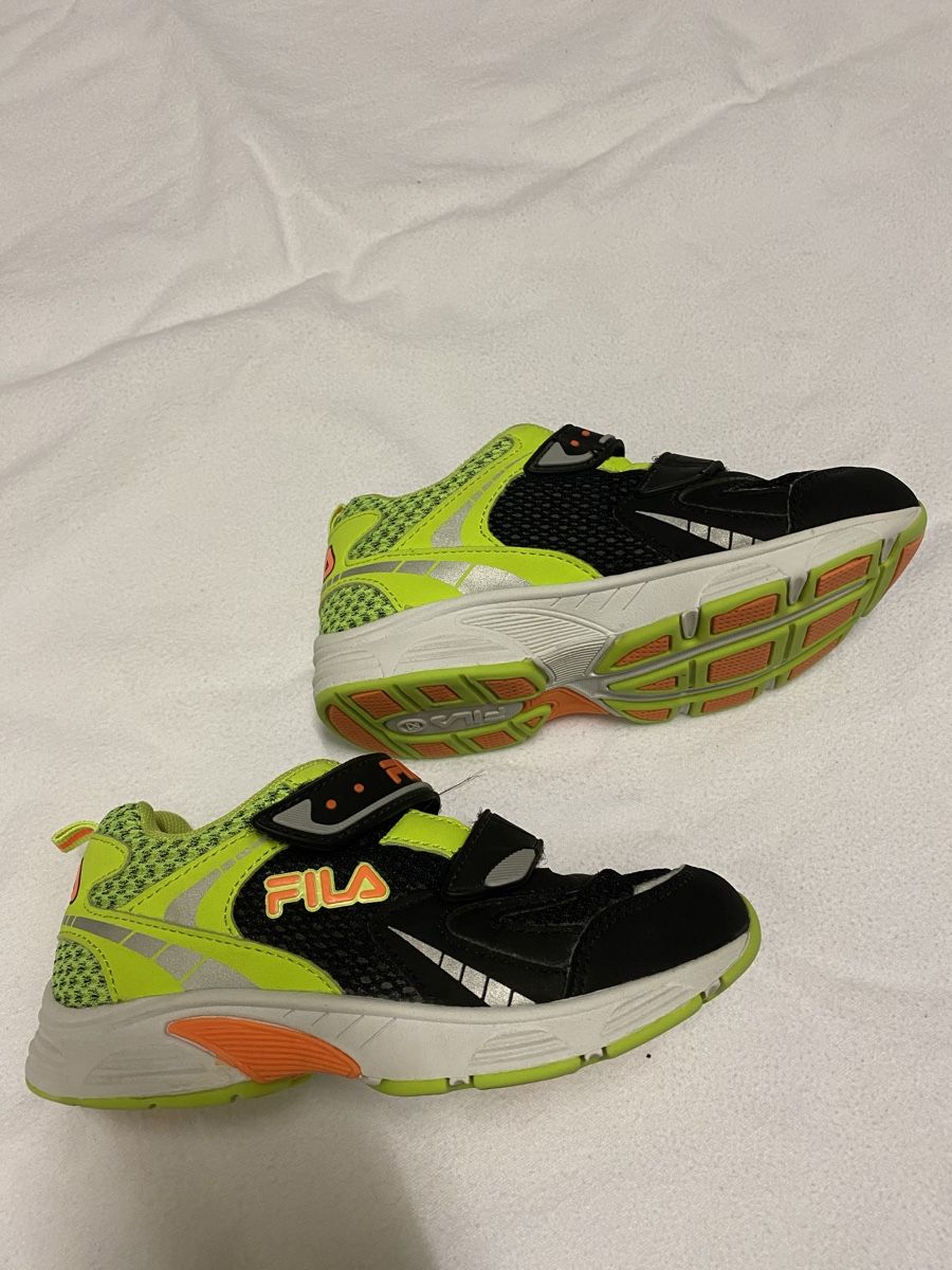 Fila Scarpe per ragazzi: Turnschuhe von Fila Grösse 29 – Usato da Sissach venduto da SV-650 1