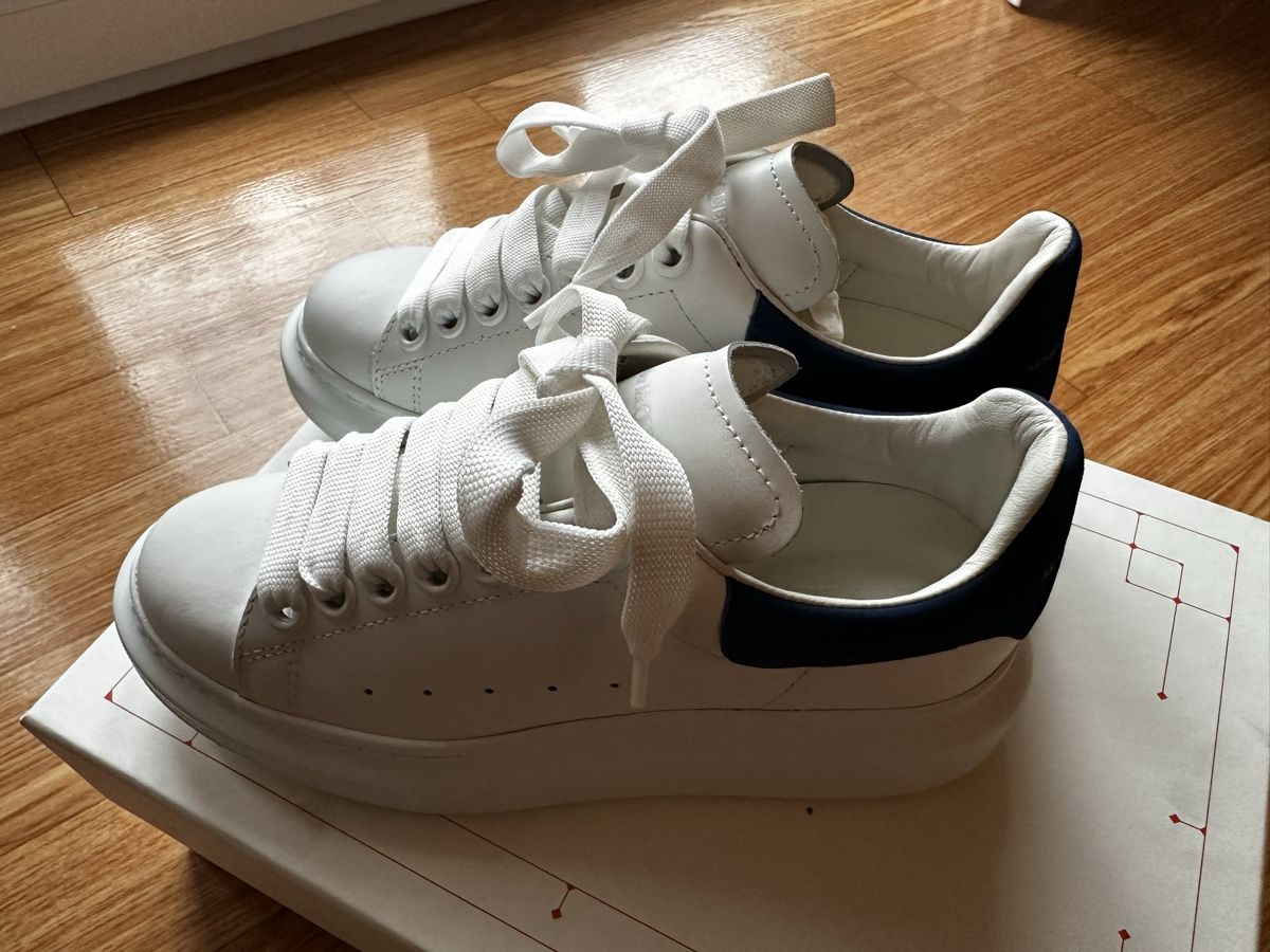 Alexander Mcqueen Scarpe da uomo: Oversized snicker McQueen tg 34 – Nuovo (secondo la descrizione) da Pregassona venduto da eli_2kxr 2