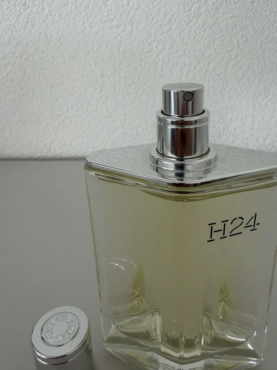 Hermès Profumi & Eau de Toilette: Hermès H24 Eau de Parfum – Nuovo (secondo la descrizione) da Zollikofen venduto da Coldrain86 1