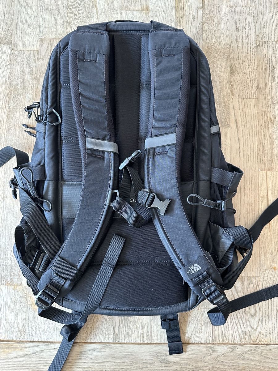 North Face Zaini: The North Face Rucksack Borealis, schwarz – Usato da Gelterkinden venduto da basilbaet. 1