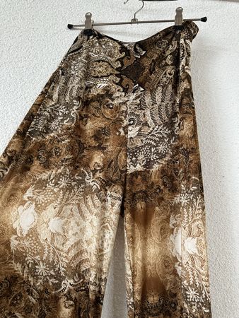 Boho Palazzo Pants - Flowy & Stylish!