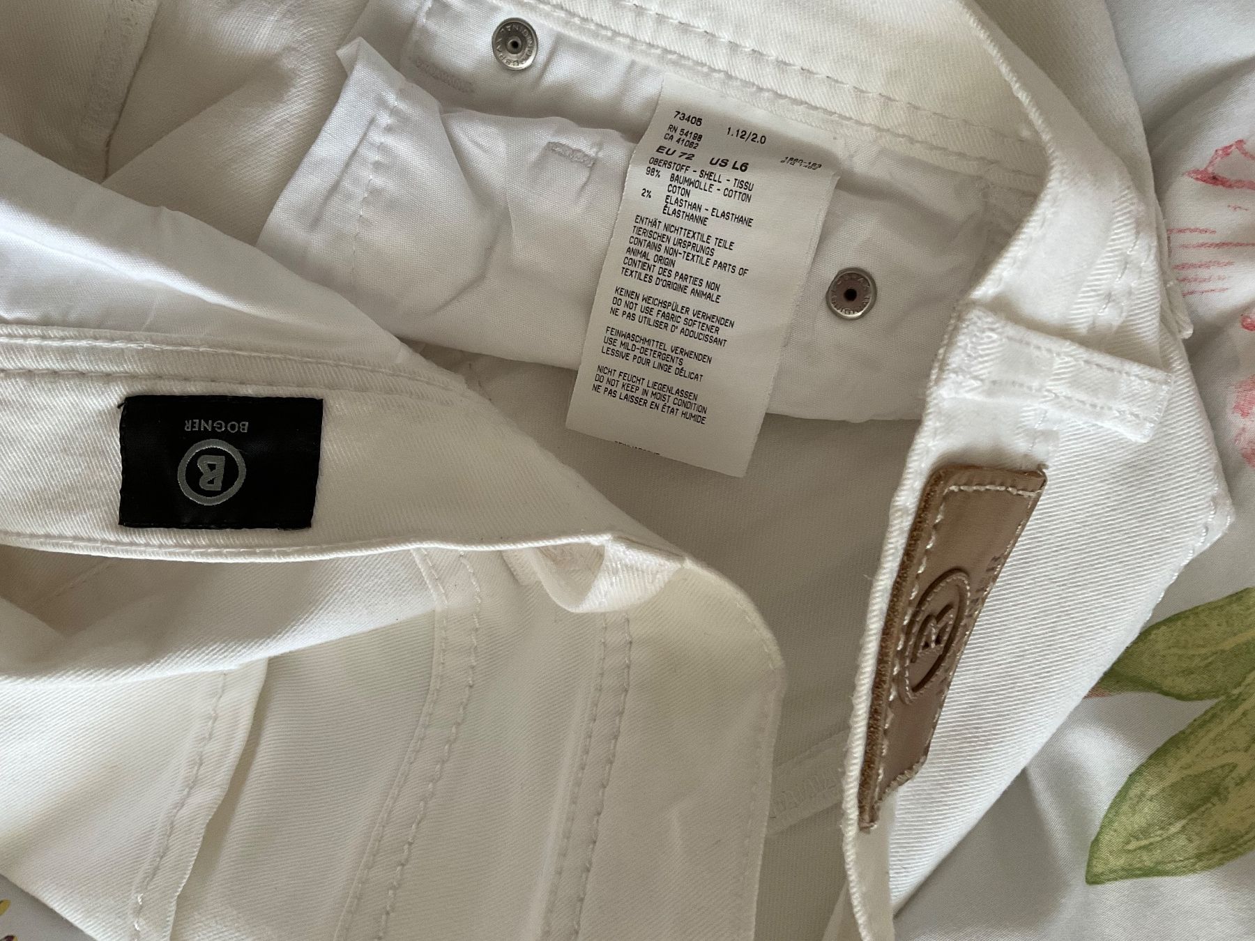 Bogner Jeans: BOGNER Jeans Hose Gr S / 36 weiss – Nuovo (secondo la descrizione) da Urdorf venduto da alda02 7