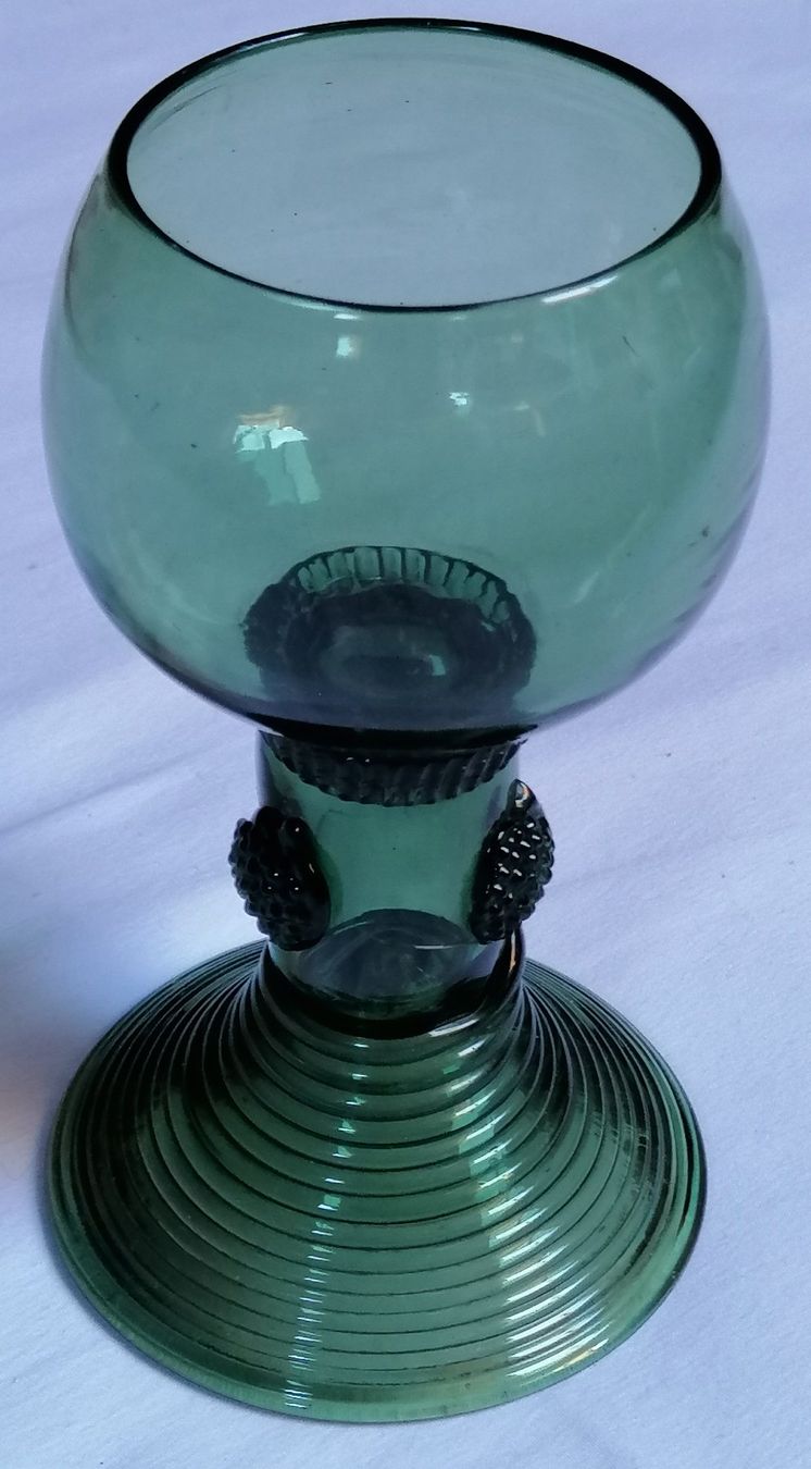 Gläser: Weinglas antik, Höhe 12.5 cm, um 1850-1880 – Gebraucht aus Oberriet SG von Atir47 1