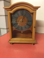 Tisch Uhr, oder kann auch auf Wand  aufhängen, Vilga Geneve.
