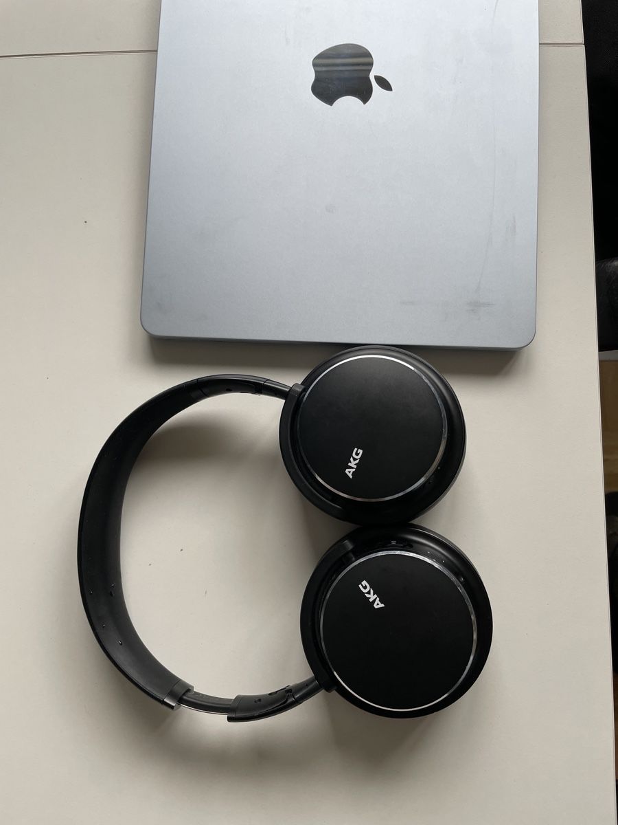 Akg Cuffie: Headphones AKG Y600NC wireless – Nuovo (secondo la descrizione) da Zürich venduto da jua_qkj5 1