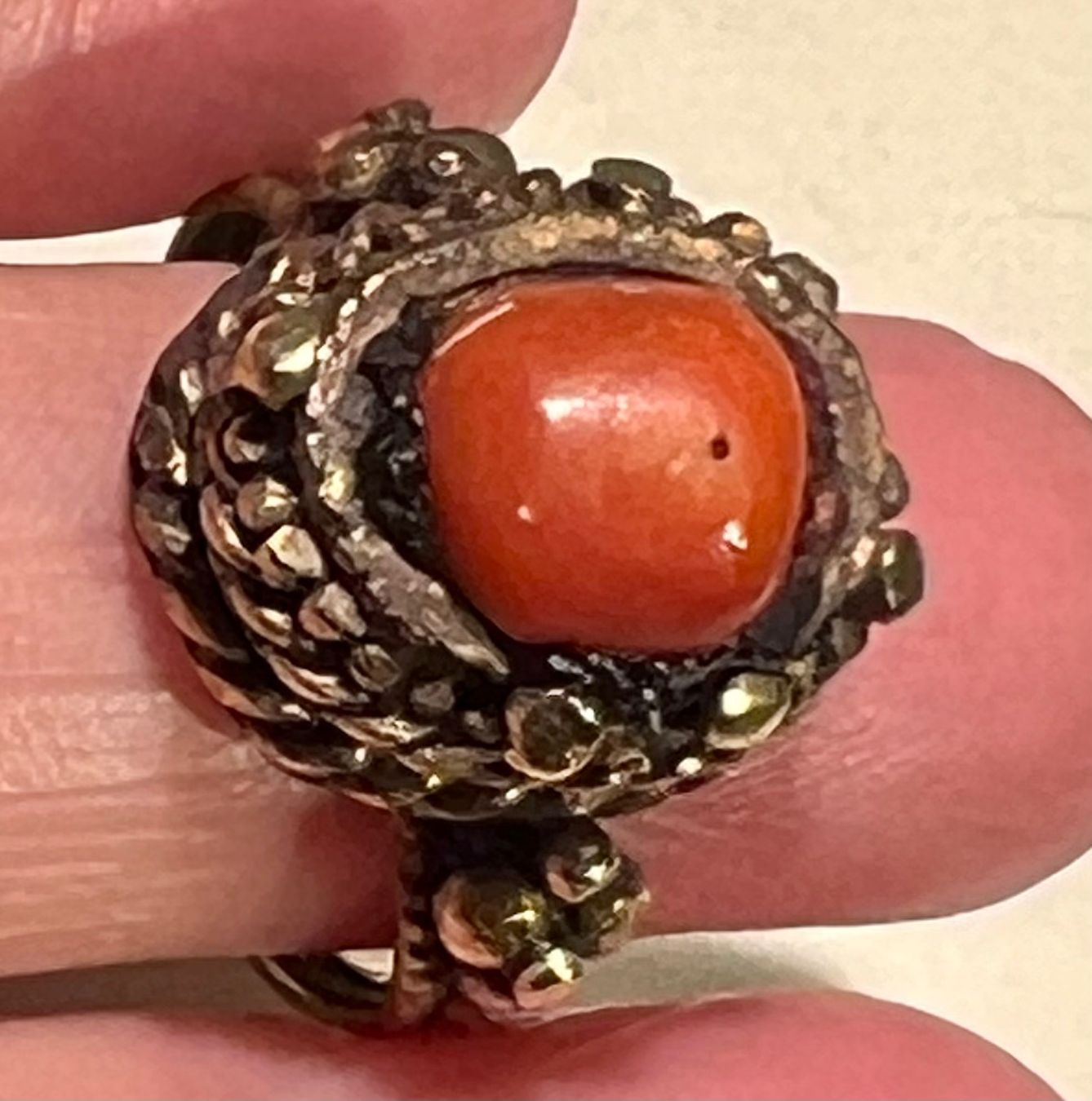 BAGUE ANCIENNE En CORAIL Rose - Taille 55 - Style Dôme - Occasion (sans Marque)