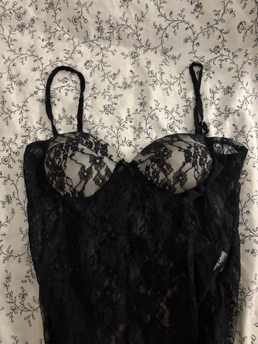 Top: Body nero in pizzo – Nuovo (secondo la descrizione) da Lamone venduto da sar_9bsk