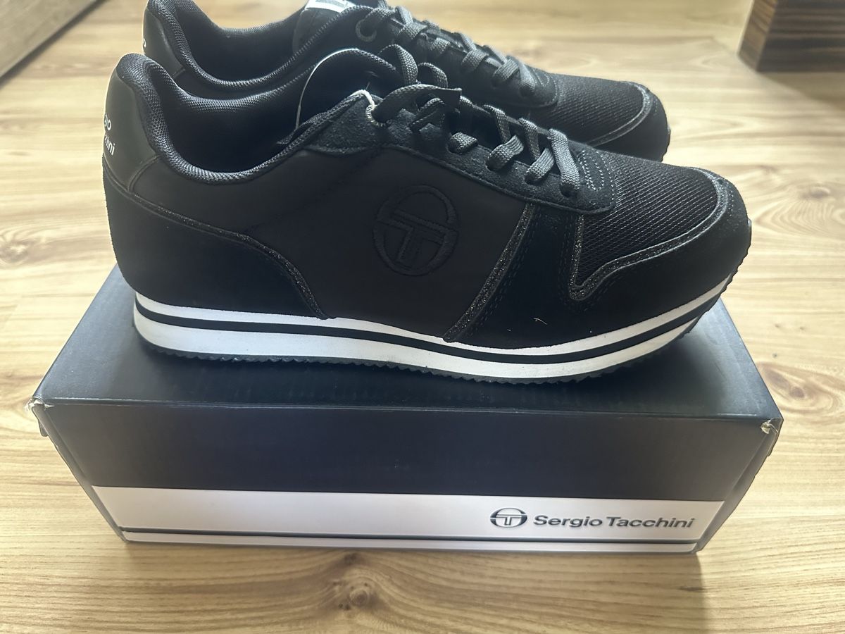 Scarpe da donna: Damen Schuhe Sergio Tacchini 40 Nummer Schwarz Farbe – Nuovo e nell'imballaggio originale da Rotkreuz venduto da Outlet-luxus