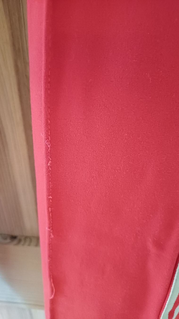 Pantaloni: 4funkyflavours Jogginghose Rot Grösse M  – Usato da St. Gallen venduto da luc_kw7x 4