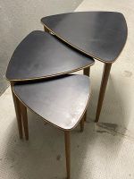 3er-Set Dreibeiniger Couchtisch im Stil von Max Bill 1950er?