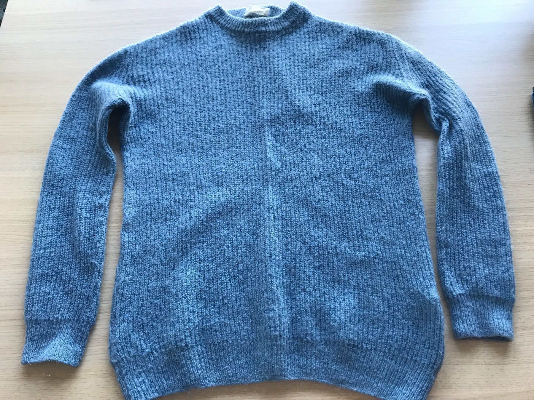 Pulls & Sweat-shirts: Pullover – D'occasion à St.Gallen par tze_g7lv