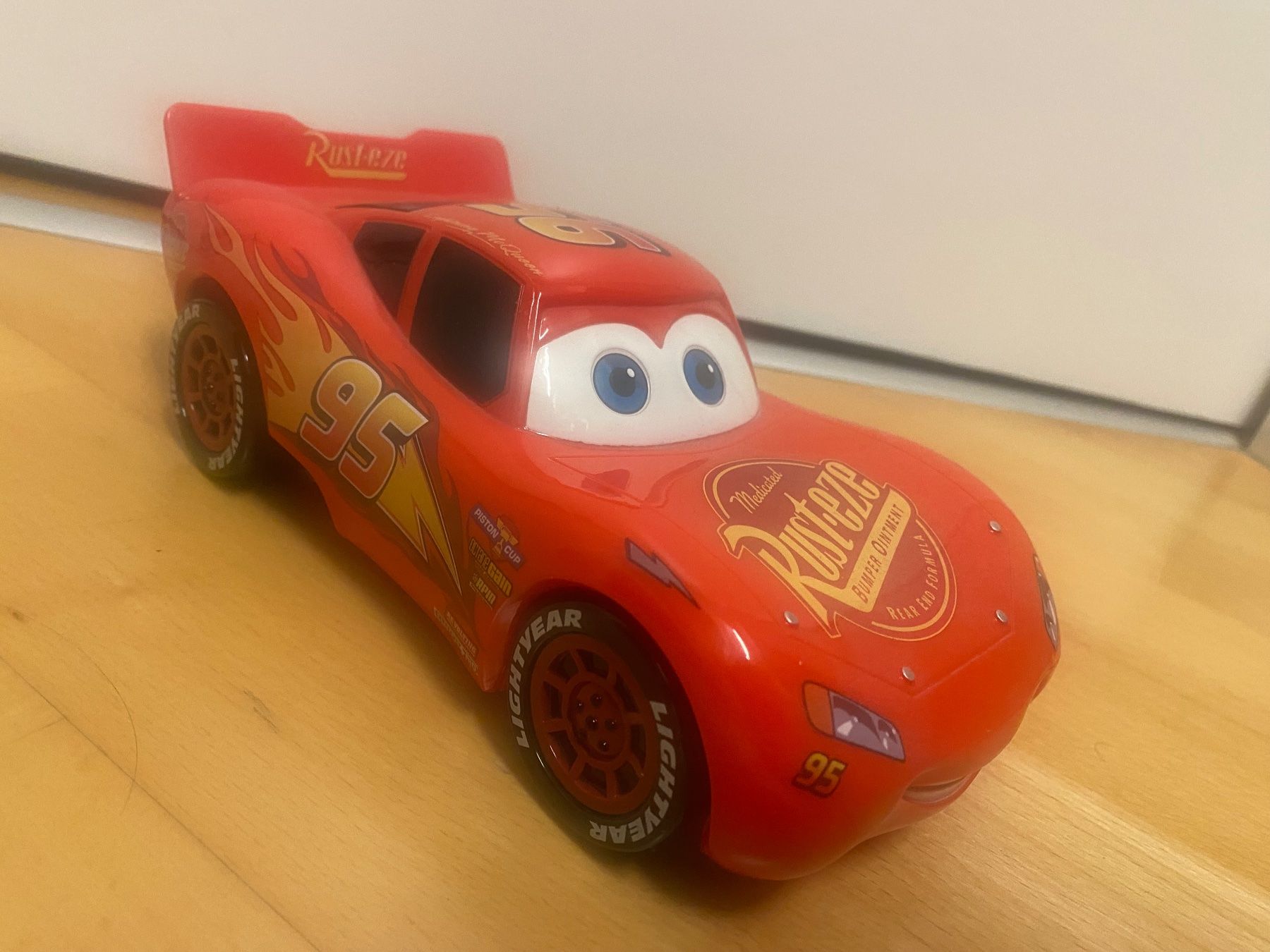 Sveglie: Cars Projektor Wecker – Usato da Winkel venduto da gatta 1