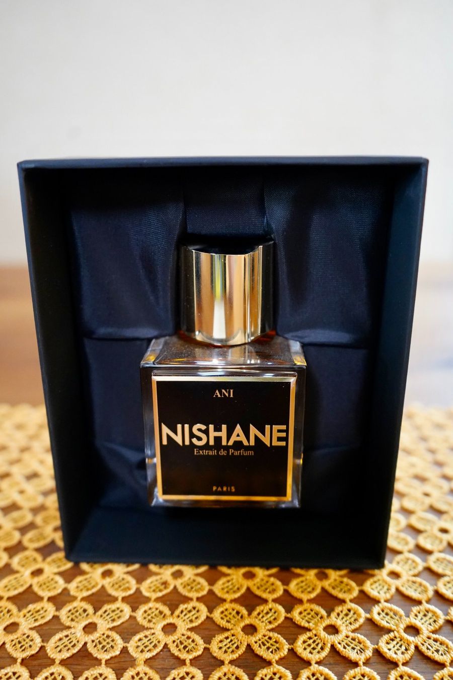 Nishane Profumi & Eau de Toilette: Nishane Ani Extrait de Parfum 100ml – Nuovo (secondo la descrizione) da Einigen venduto da ScentSational
