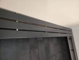 Garderobenbank Wandmontage