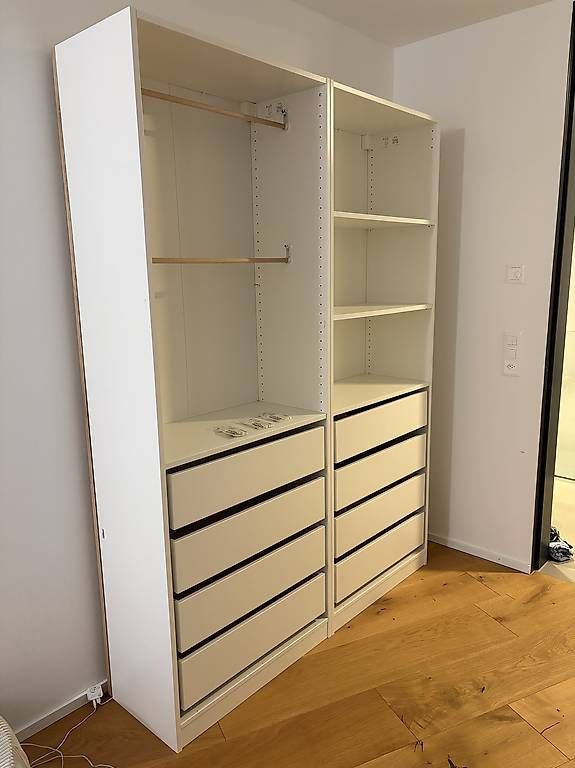 Armadi: Pax Schrank mit Panel Rückseite inkl. LED – Usato da Obermumpf venduto da KMeier93
