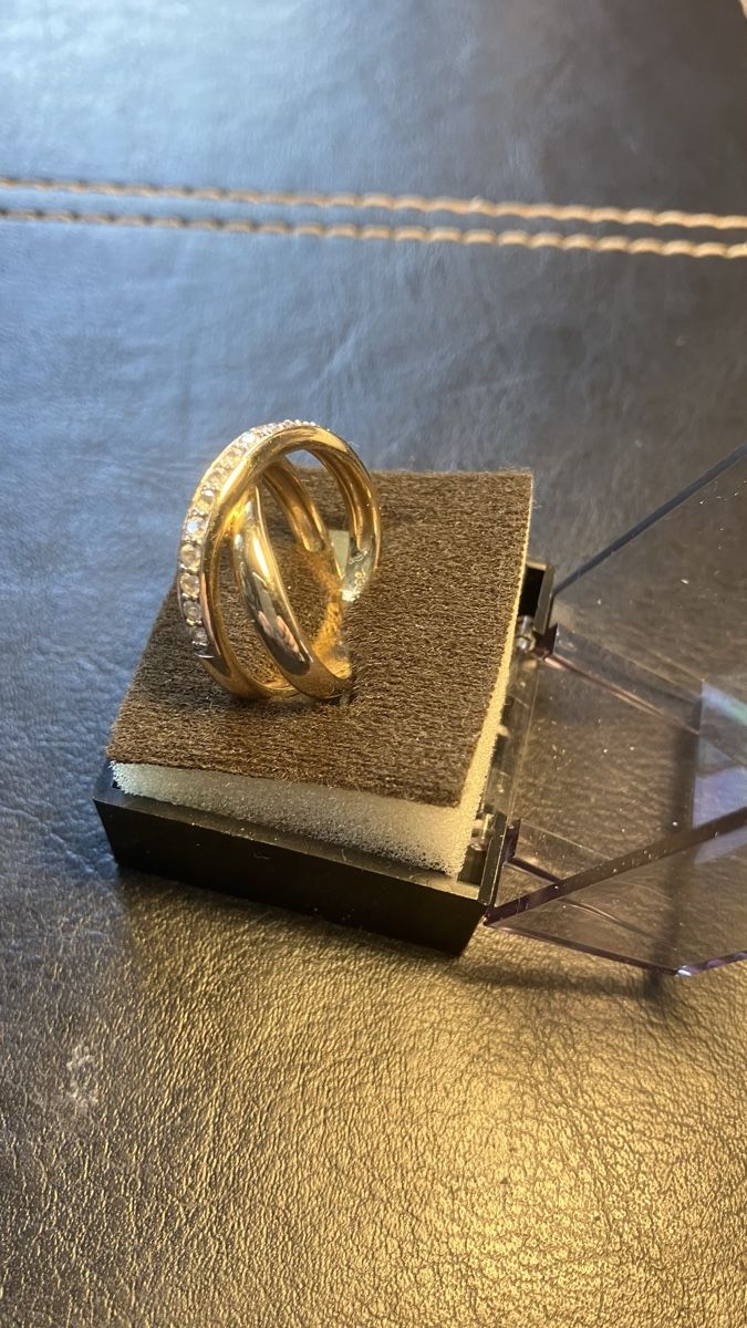 Ringe: Gelbgold Ring  333 ,  8 Karat  Feingehalt – Gebraucht aus Herisau von Penholder 3