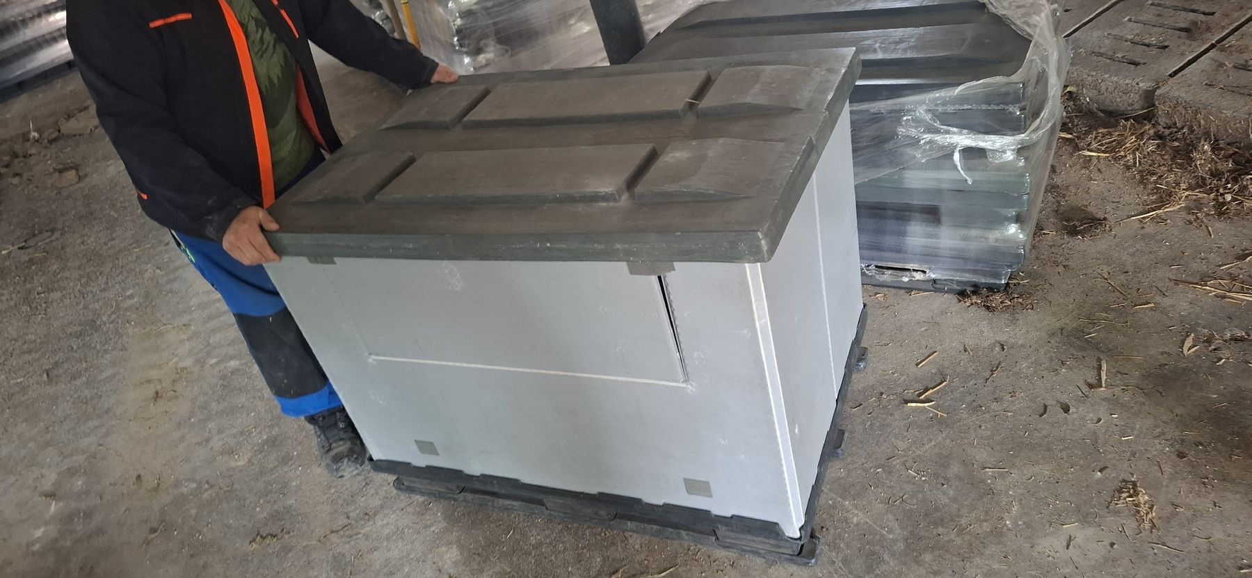 Pallets: Paletten Boxen – Usato da Matzendorf venduto da Kramer7