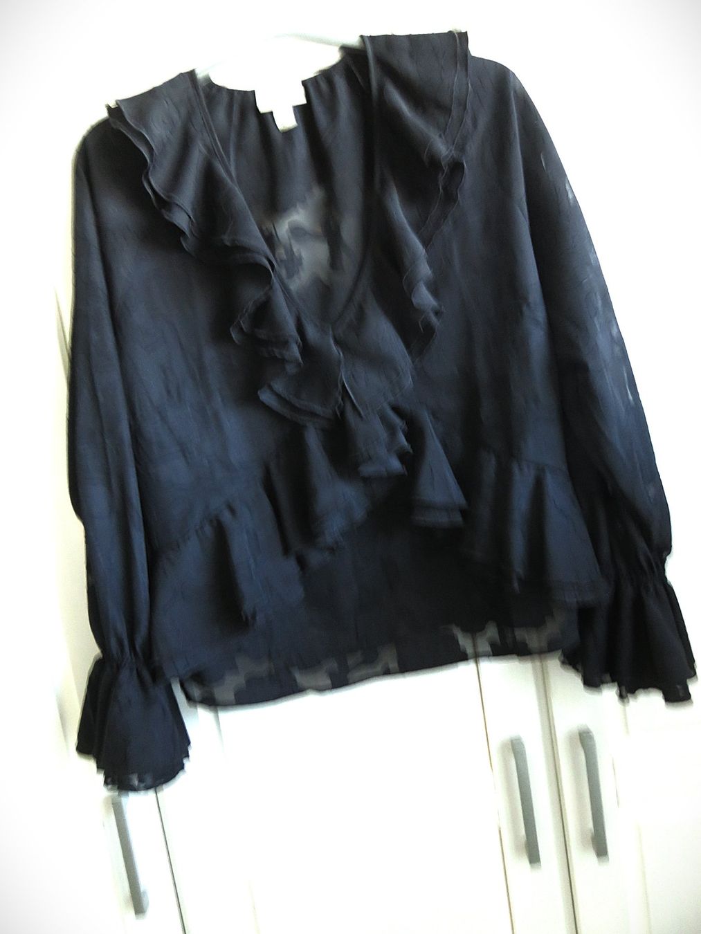 Camicette: NEUE RÜSCHEN-BLUSE Gr.L – Nuovo e nell'imballaggio originale da Lachen SZ venduto da portofino01