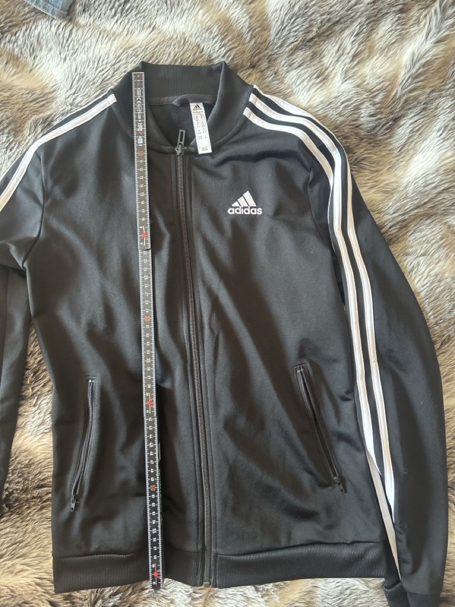 Adidas Giacche: Adidas Zip Hoodie – Nuovo (secondo la descrizione) da Buchrain venduto da mer_2yht 2