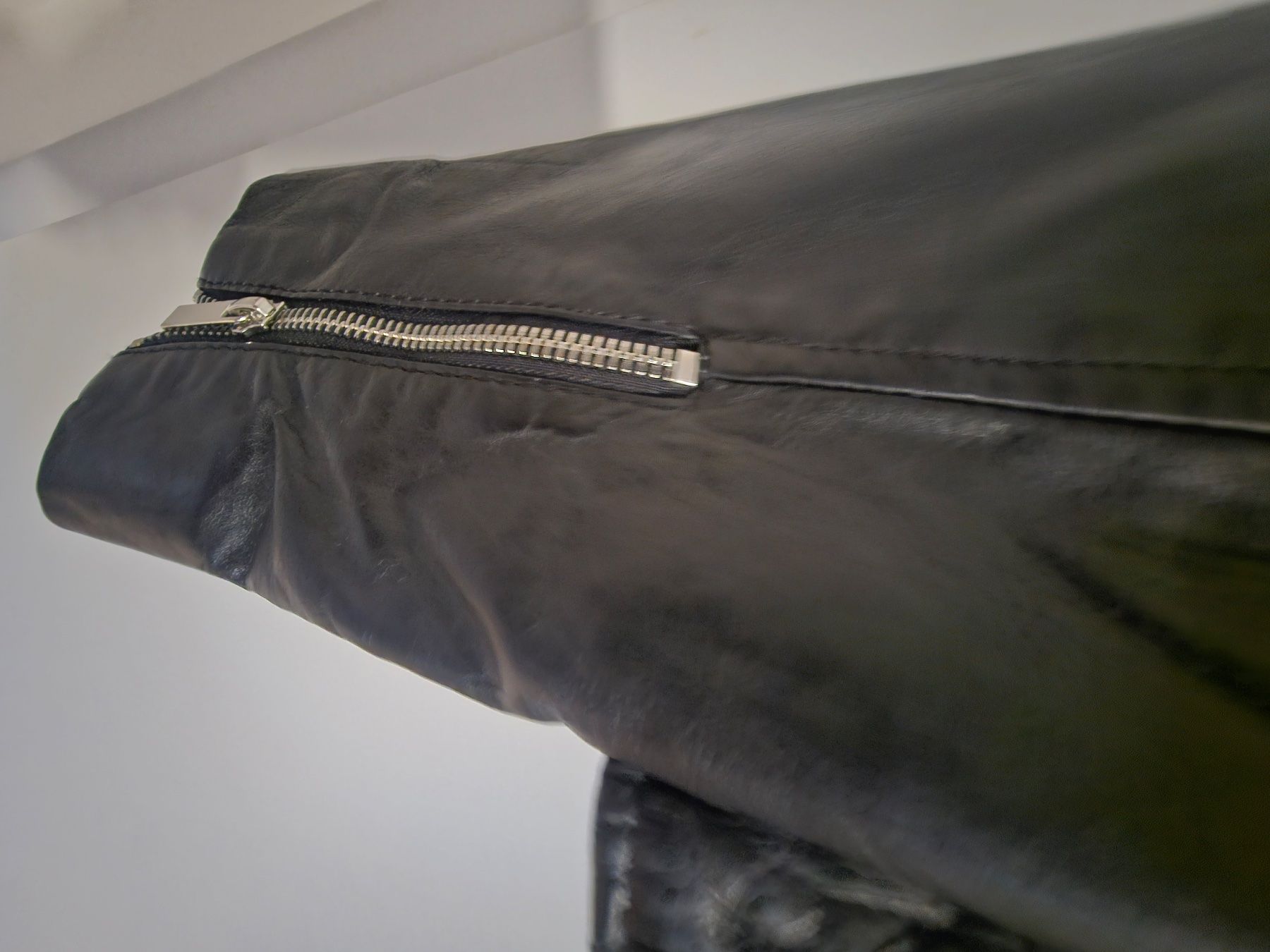 Mango Giacche: Blouson cuir Mango – Nuovo (secondo la descrizione) da Château-d'Oex venduto da bla_b6mv 4