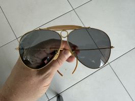 Collectors Rayban Aviator Shooter gold w grey (!) glasses