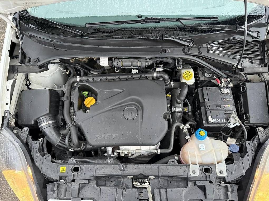 Automobili: Fiat Grande Punto – Usato da Schaffhausen venduto da ste_my8z 4