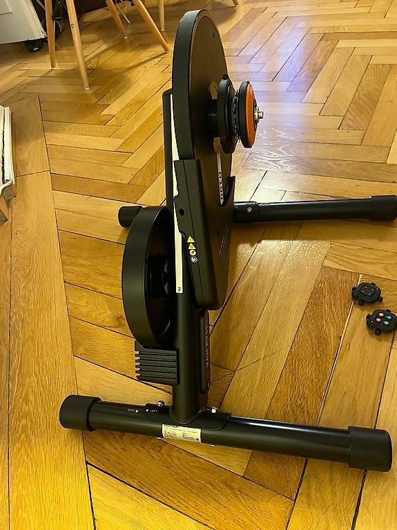 Decathlon Hometrainer: Van Rysel D100 Smart Trainer (Zwift Ready) – Usato da Zürich venduto da Gregor12 2