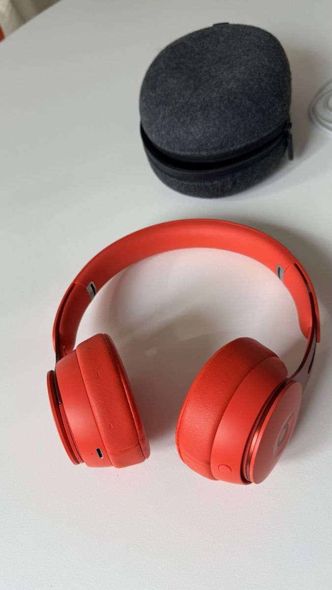 Apple Kopfhörer:  A1881 beats solo pro. – Gebraucht aus Gelterkinden von 4eb_y6xh 1
