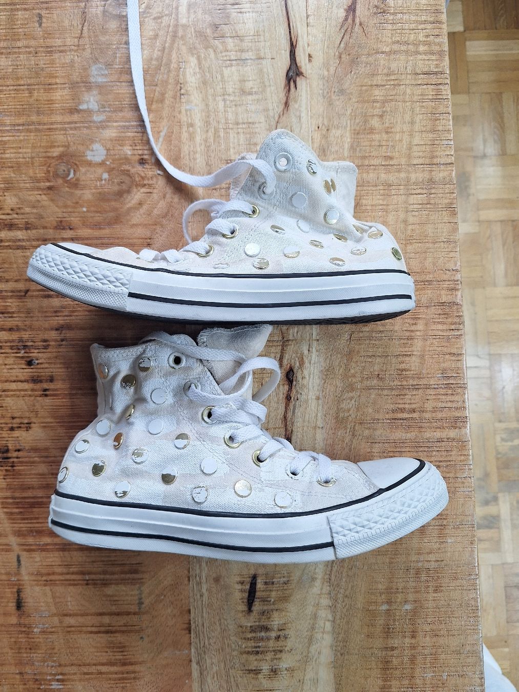 Scarpe da donna: Converse All Star Grösse 37.5 Neuwertig! – Nuovo (secondo la descrizione) da Aarau venduto da Chillkrot 1