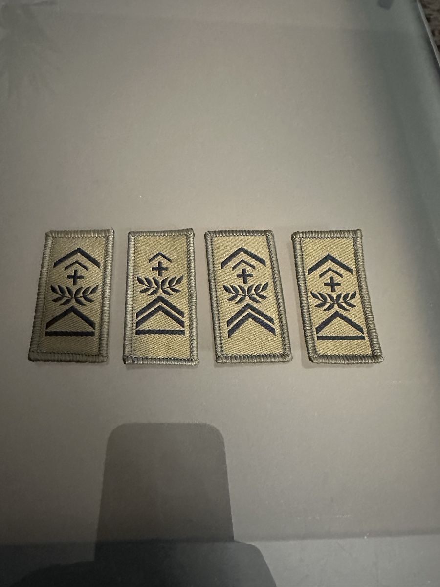 Schweizer Armee Patches: Mostrine Armee – Gebraucht aus Morbio Inferiore von Ecod