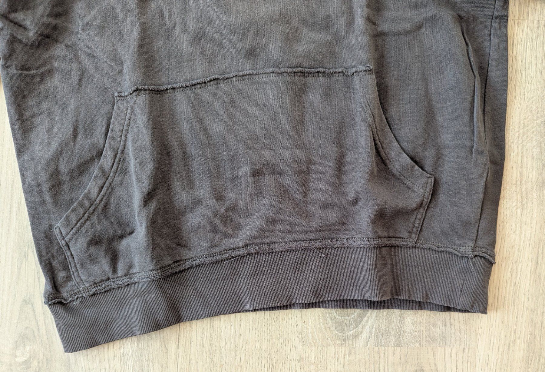 Pulls & Sweat-shirts: Cooler, grauer Kapuzenpullover "ARMY" ca Gr 52 – D'occasion à Goldingen par YouAreMySunshine 2