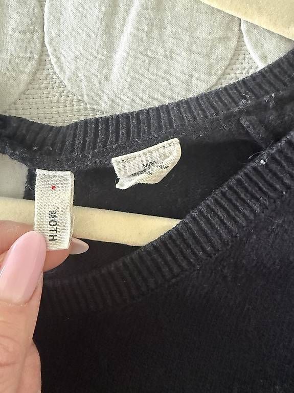 Maglioni & Felpe: Moth Pullover Schwarz mit Blumenapplikationen - Grösse M – Usato da Wangen SZ venduto da JoannaRytw 2