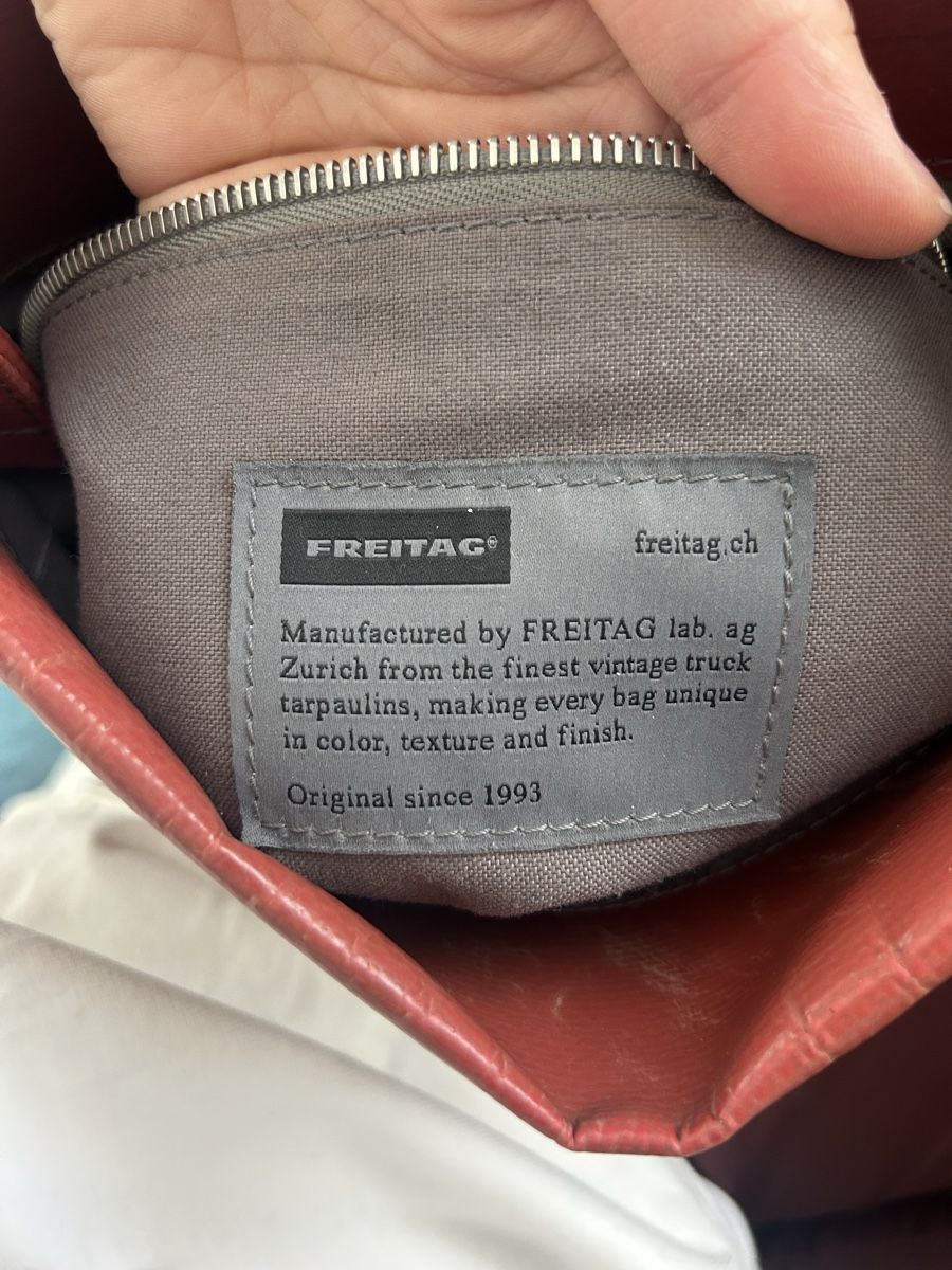 Freitag Borse da donna: elegante rote Freitagtasche – Usato da Aarwangen venduto da familiejoerin 1