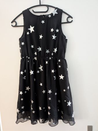 Schwarzes Sommerkleid mit Sternenprint - Gr. 140