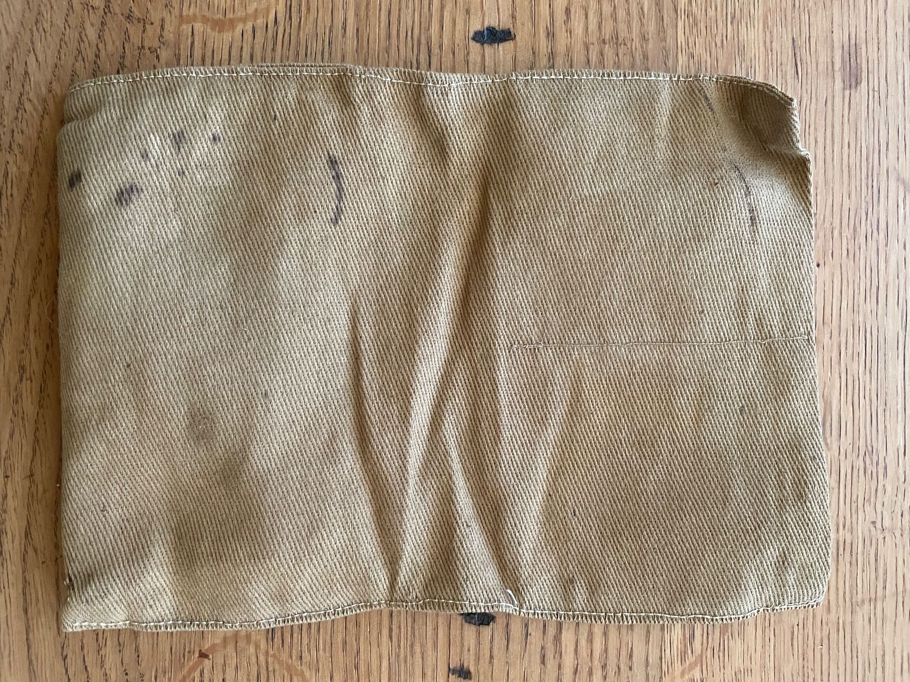 US Army Uniformi: U.S. Army Original WW2 sewing kit – Usato da Oberbütschel venduto da Woodie2005 3