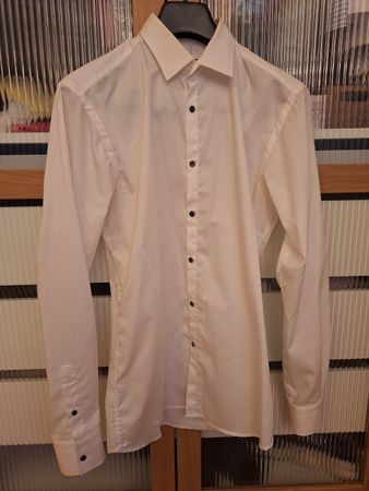 Karl Lagerfeld Hemd, Gr. 38, neuwertig, Top Zustand!