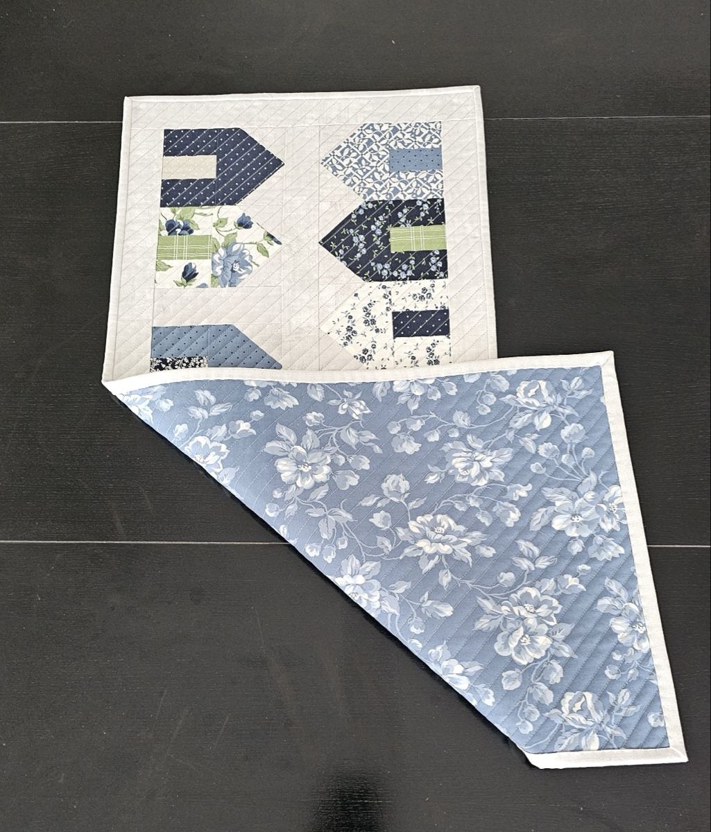 Coperte: Patchwork - Quilt Handmade – Nuovo (secondo la descrizione) da La Chaux-de-Fonds venduto da NathalieM07 1