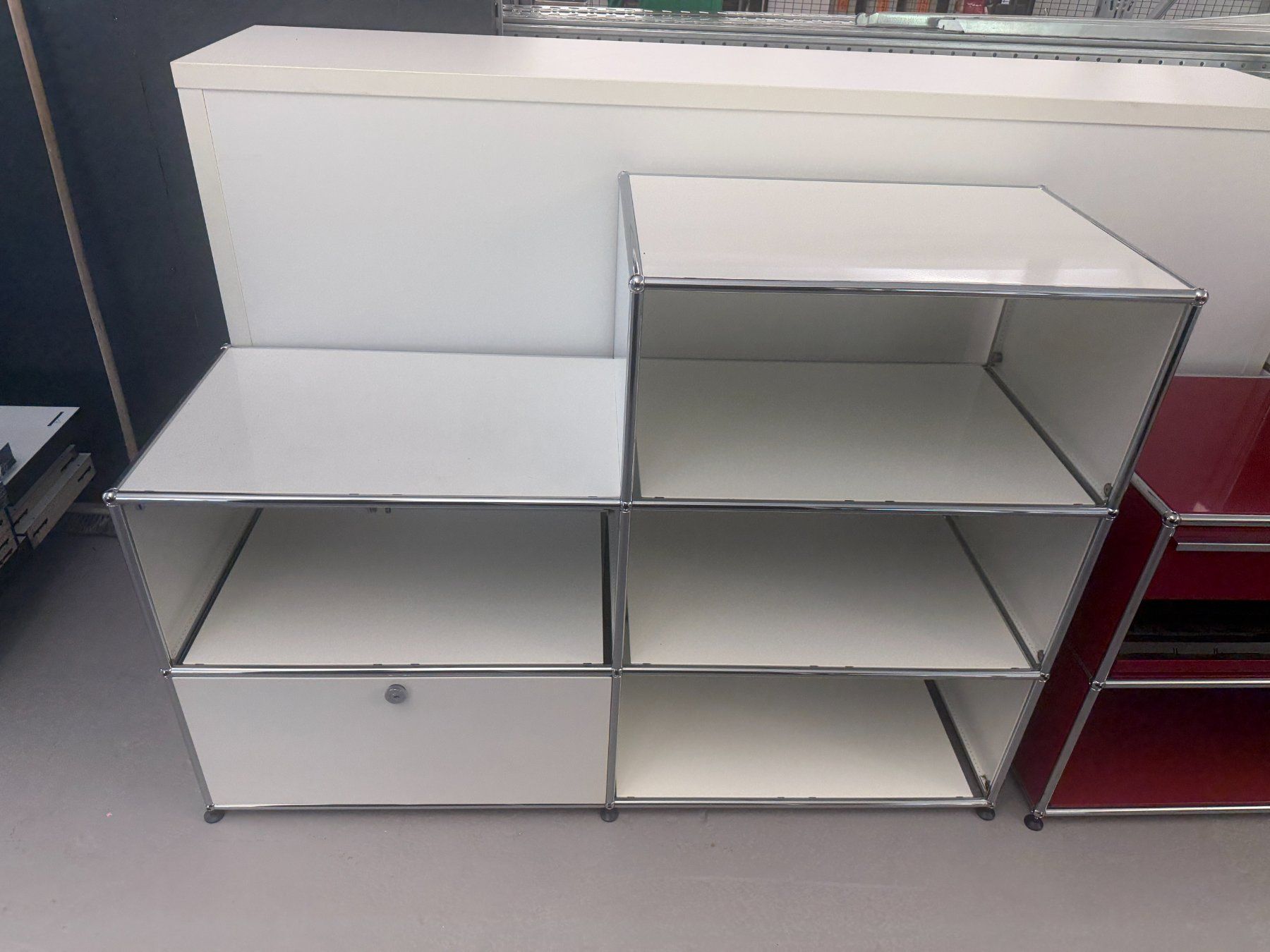 USM Cassettiere: USM Haller Sideboard - Regal weiss – Usato da Pfäffikon SZ venduto da xevo_Networks