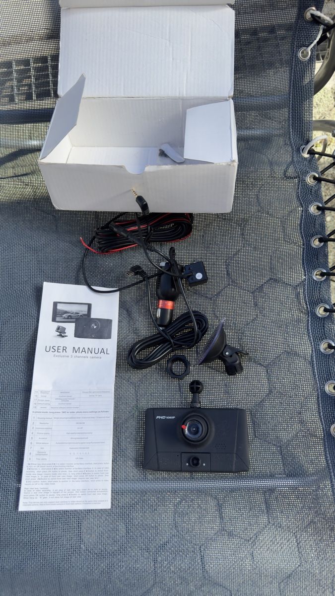 Videocamere: Dashcam – Nuovo (secondo la descrizione) da Münchenstein venduto da mal_kl6g