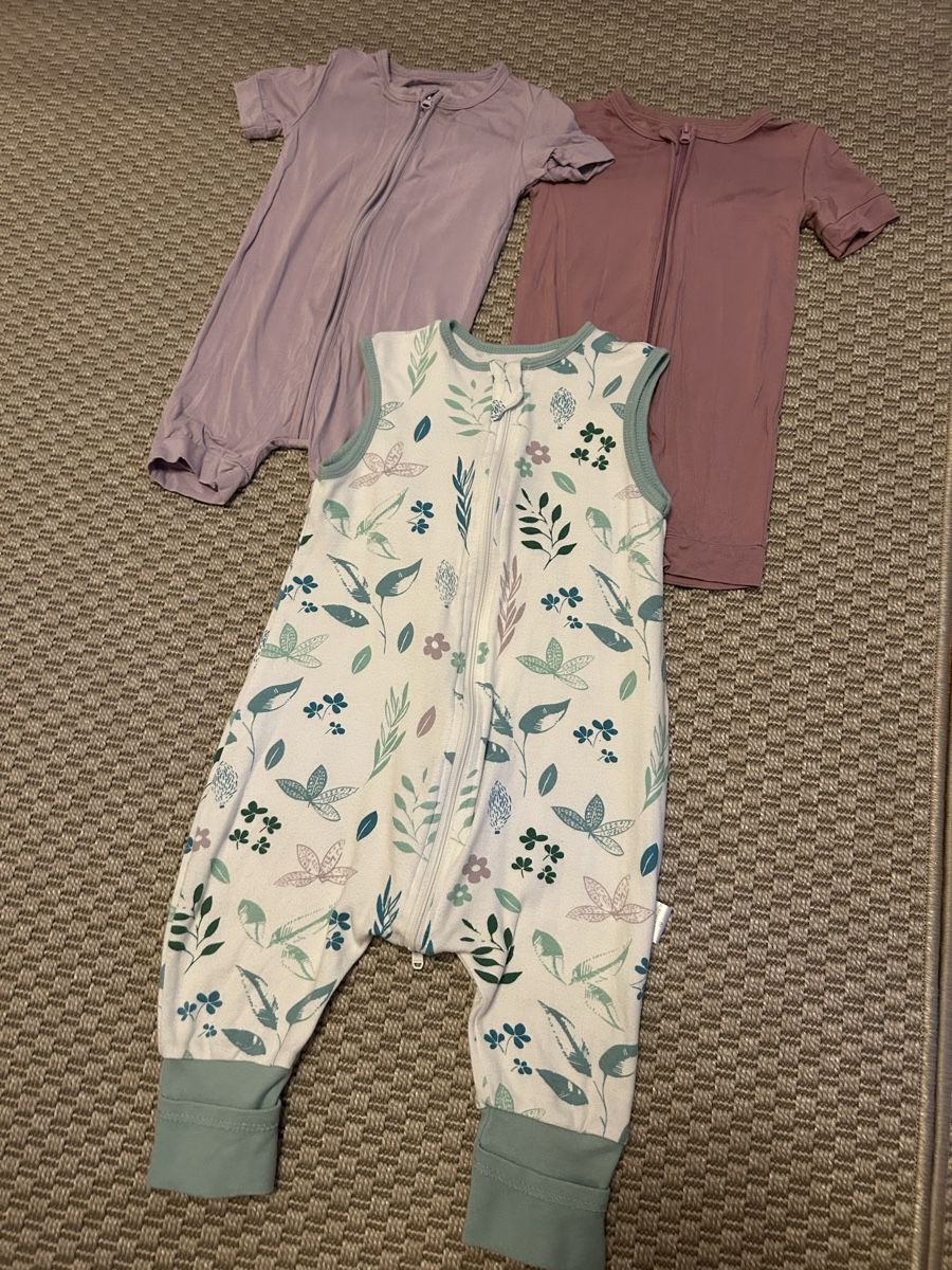 Pyjamas & Ähnliches: Sunmer pjs and sleepsack  – Gebraucht aus Zürich von mar_d7zz