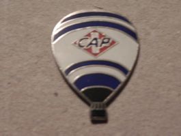 Pin Ansteckpin Anstecker Ballon Luftballon CAP Versicherung
