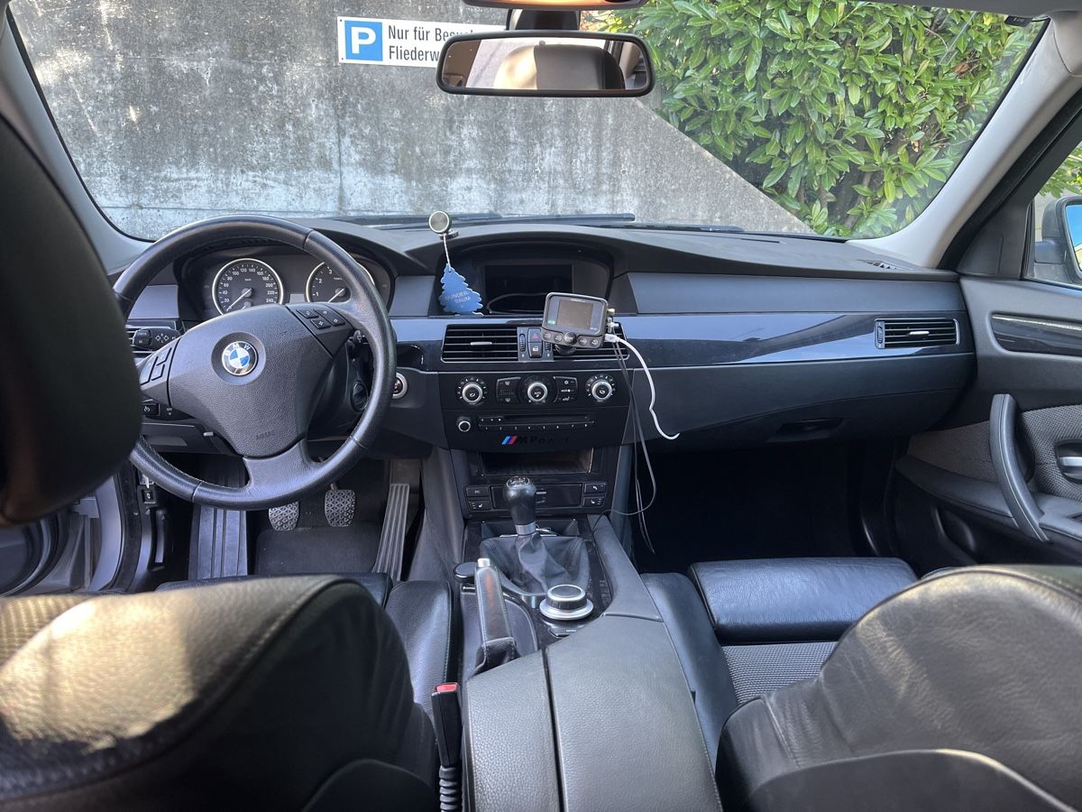 BMW Automobili: BMW 530i – Usato da Uetendorf venduto da Sim83 4