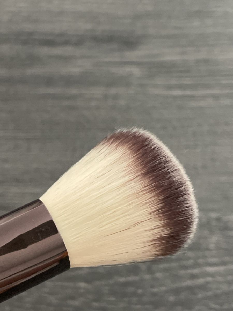 Hourglass Make-up: Hourglass - Make up brush No. 2 – Usato da Glattpark (Opfikon) venduto da Rusalkaa 6