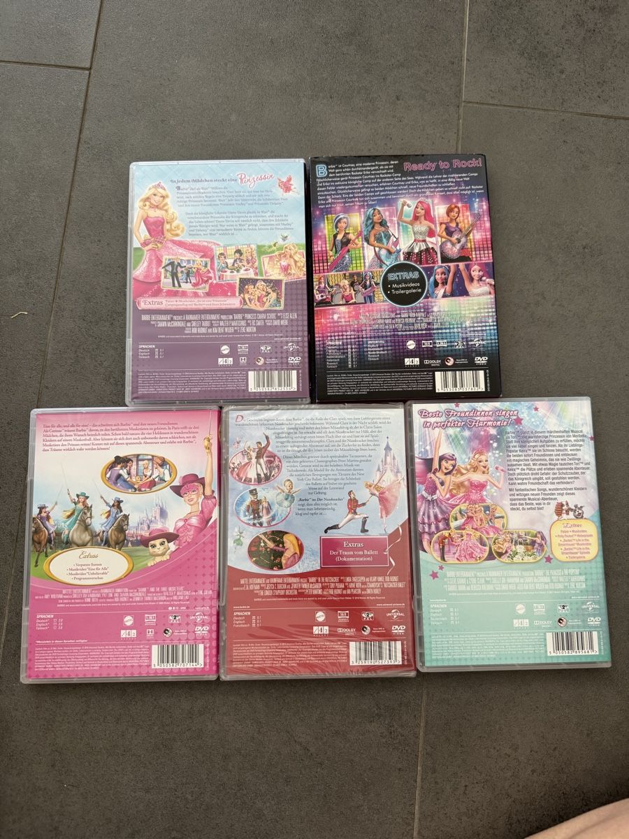 Tutti i DVDs: 5 Barbie DVDs Filme Sammlung – Usato da Aesch BL venduto da tam_8s82 1