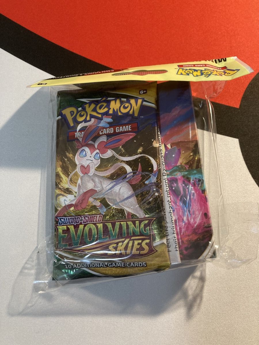 Pokémon Carte collezionabili: Evolving Skies Mini Portofolio Englisch – Nuovo e nell'imballaggio originale da Küssnacht am Rigi venduto da Ebikoner 2